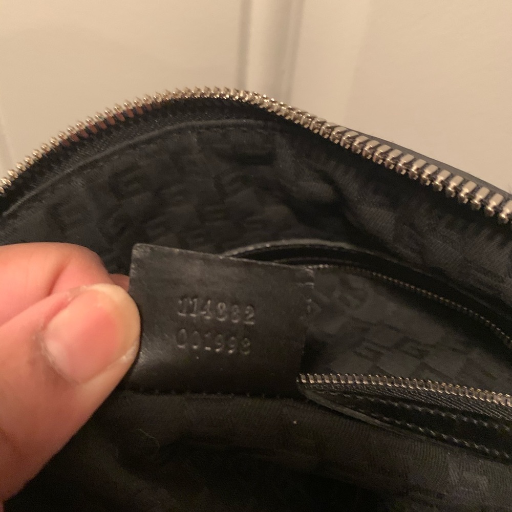 Gucci Authentic - Picture 2 of 6
